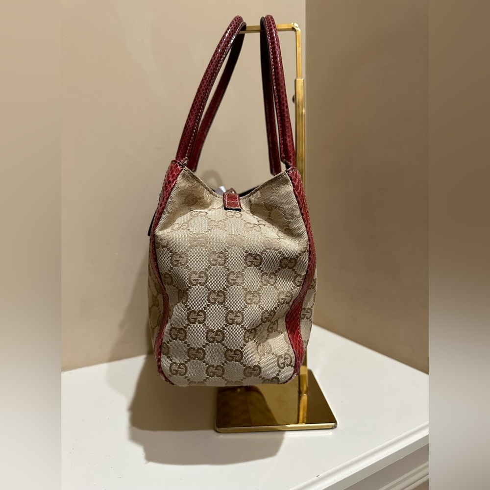 Gucci Canvas Beige/Red Python Trophy Tote - image 8